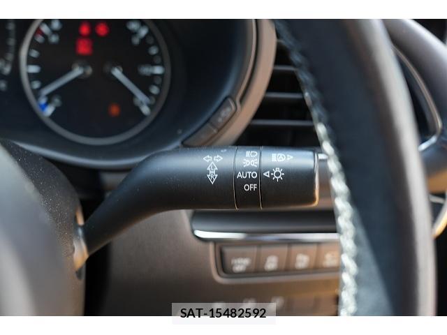 Mazda MAZDA3 2021-08 8010393-18