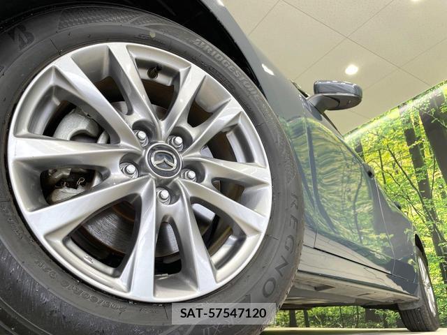 Mazda MAZDA3 2019-08 8010437-12