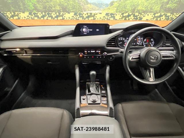 Mazda MAZDA3 2020-11 8010513-1