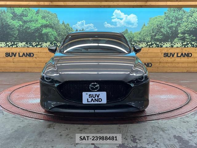 Mazda MAZDA3 2020-11 8010513-13
