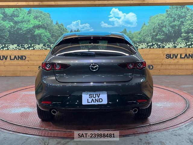 Mazda MAZDA3 2020-11 8010513-14