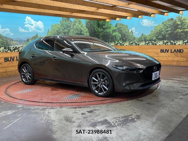Mazda MAZDA3 2020-11 8010513-15