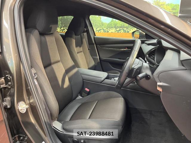 Mazda MAZDA3 2020-11 8010513-7