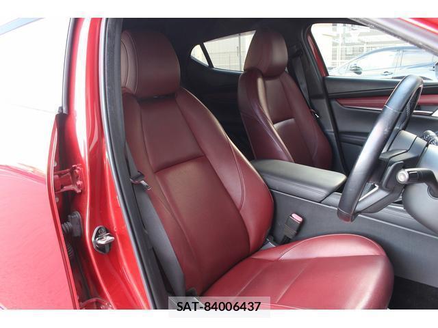 Mazda MAZDA3 2019-09 8010758-6
