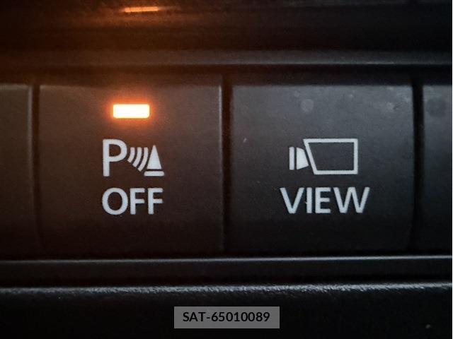 Mazda MAZDA3 2021-06 8010802-4