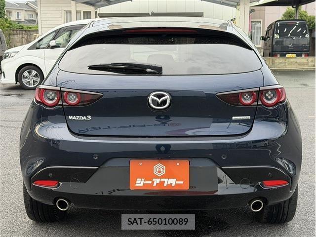 Mazda MAZDA3 2021-06 8010802-9