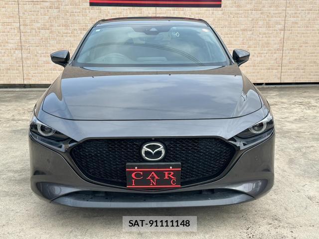 Mazda MAZDA3 2019-06 8011738-3