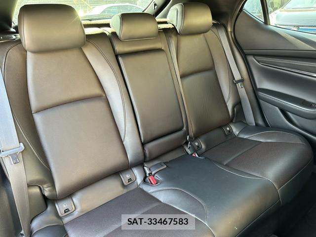 Mazda MAZDA3 2019-08 8011740-13