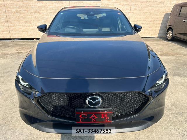 Mazda MAZDA3 2019-08 8011740-3