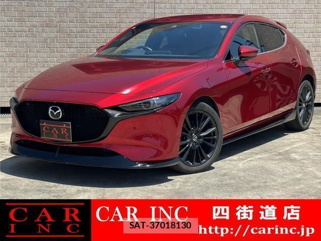 Mazda MAZDA3 2019-08 8011742-0