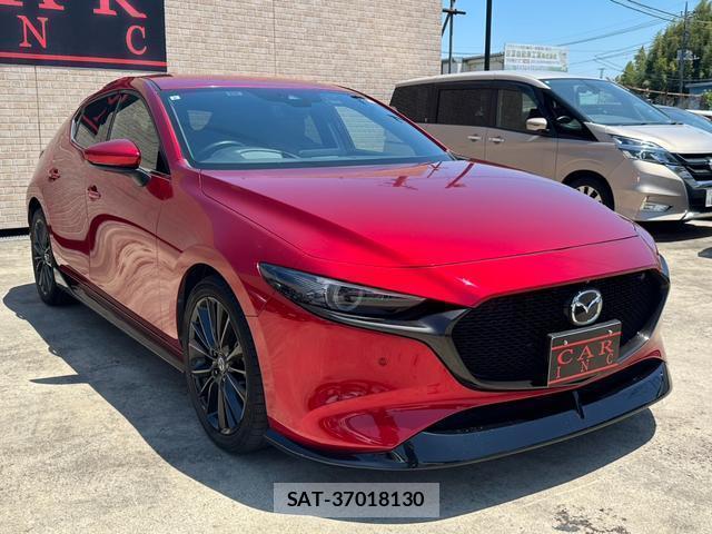 Mazda MAZDA3 2019-08 8011742-1