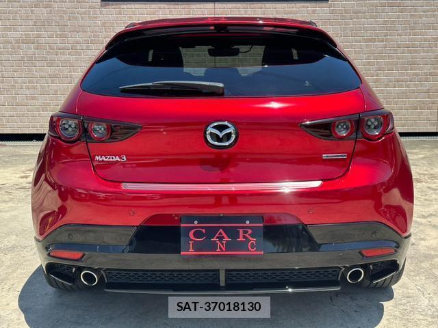 Mazda MAZDA3 2019-08 8011742-4
