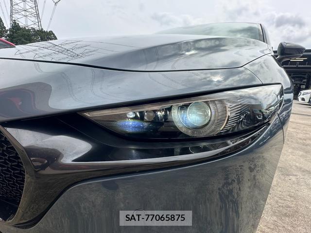 Mazda MAZDA3 2019-08 8011745-10