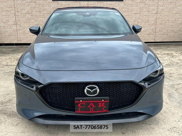Mazda MAZDA3 2019-08 8011745-3