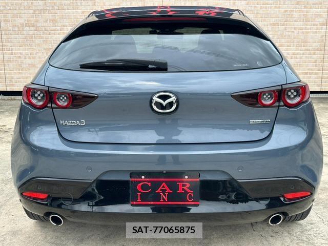 Mazda MAZDA3 2019-08 8011745-4