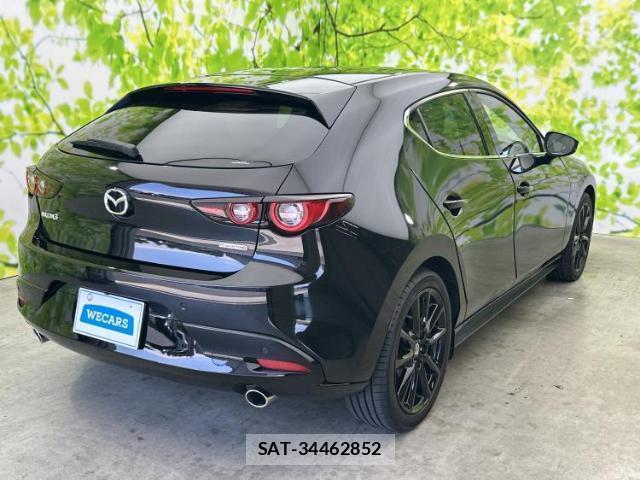 Mazda MAZDA3 2024-11 8012155-2