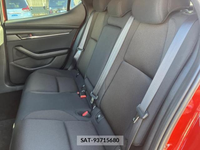 Mazda MAZDA3 2019-12 8012243-6