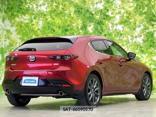 Mazda MAZDA3 2021-12 8012266-2