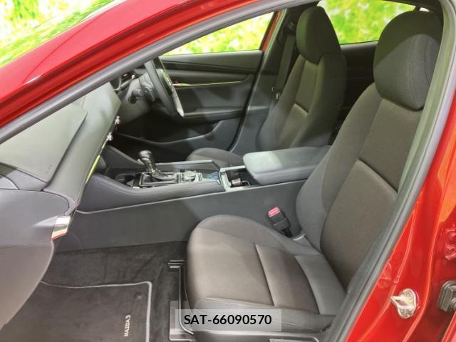 Mazda MAZDA3 2021-12 8012266-5