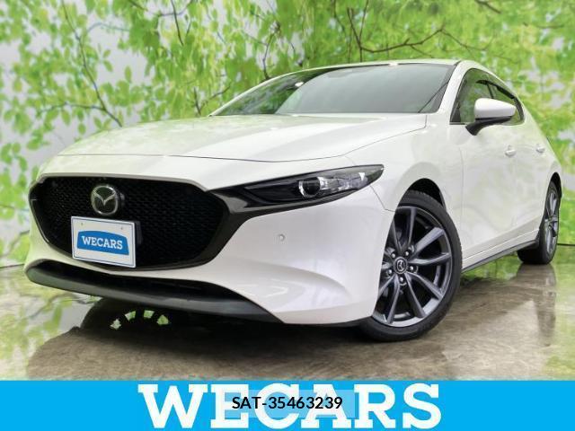 Mazda MAZDA3 2019-06 8012303-0