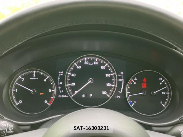 Mazda MAZDA3 2019-07 8012331-13