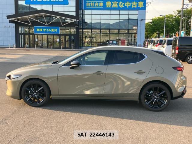 Mazda MAZDA3 2023-11 8012347-1