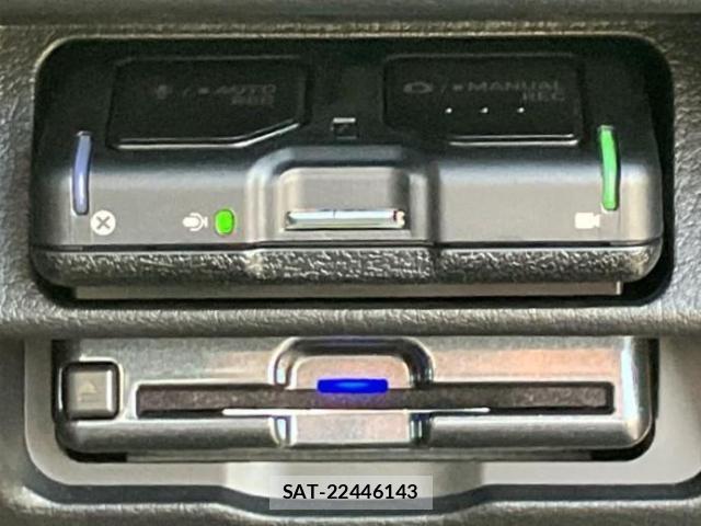 Mazda MAZDA3 2023-11 8012347-17