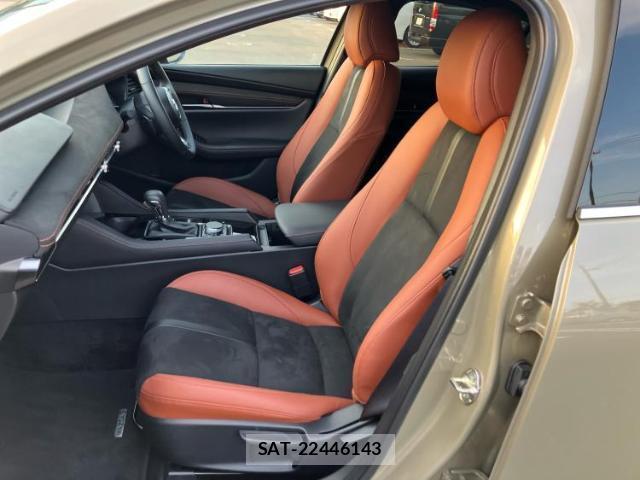 Mazda MAZDA3 2023-11 8012347-5