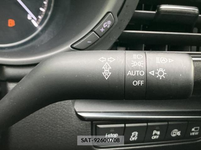 Mazda MAZDA3 2023-12 8012403-13