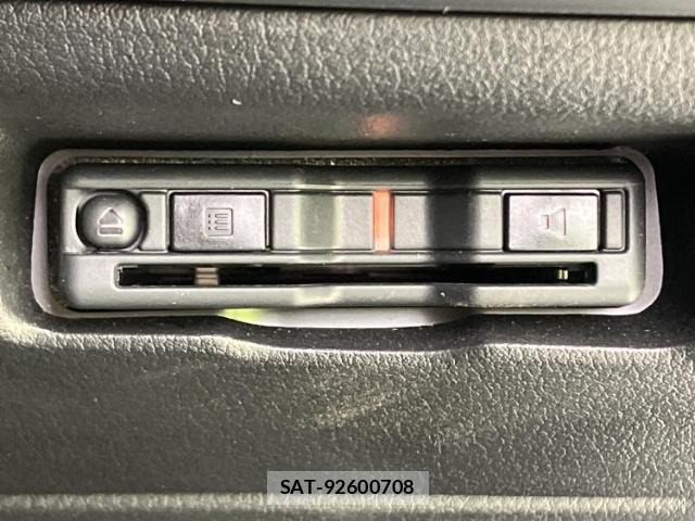 Mazda MAZDA3 2023-12 8012403-16