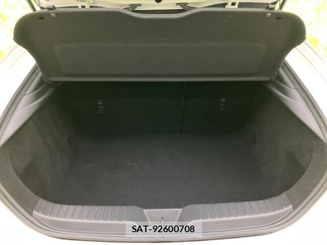 Mazda MAZDA3 2023-12 8012403-7