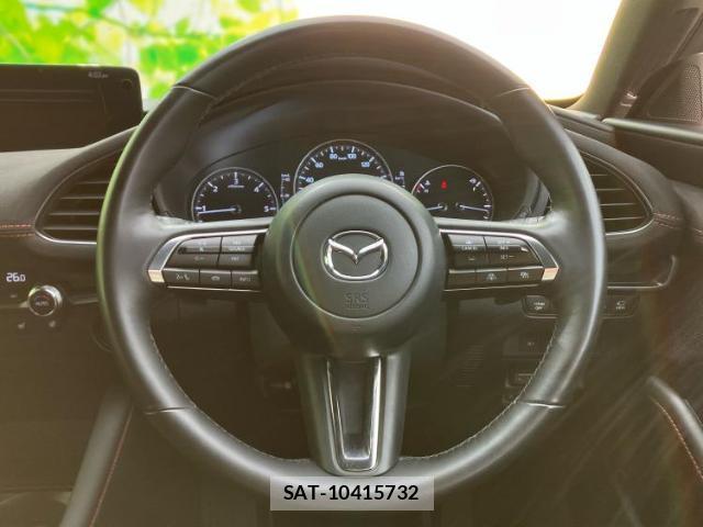 Mazda MAZDA3 2024-01 8012409-15