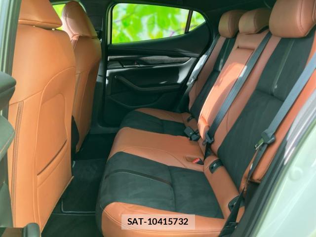Mazda MAZDA3 2024-01 8012409-7
