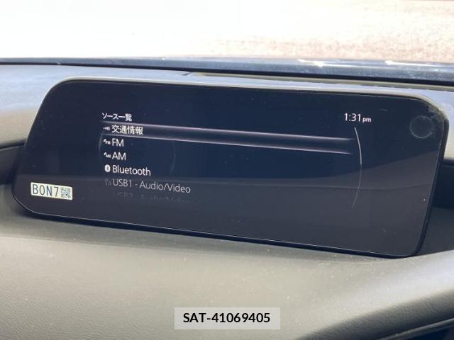 Mazda MAZDA3 2022-08 8012451-9