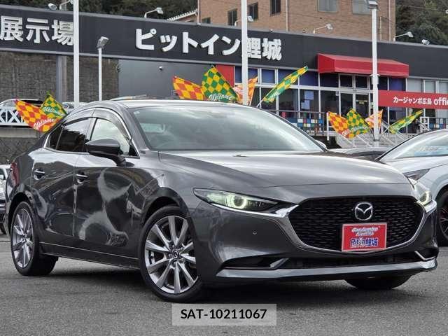 Mazda MAZDA3 2019-08 8003932-0