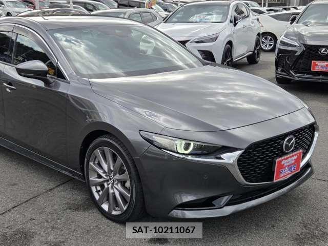 Mazda MAZDA3 2019-08 8003932-15