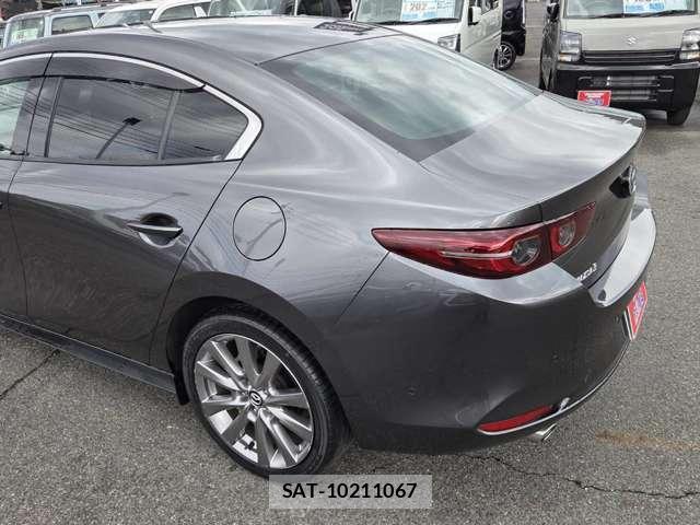 Mazda MAZDA3 2019-08 8003932-16