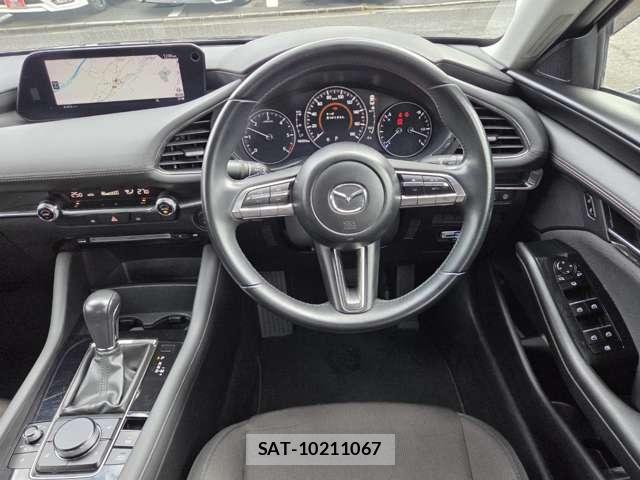 Mazda MAZDA3 2019-08 8003932-2