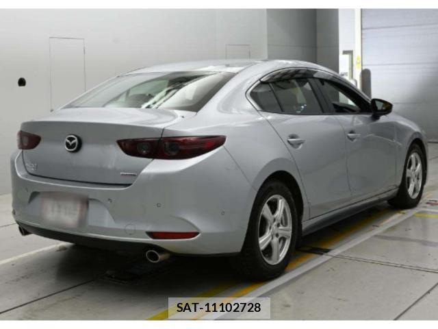 Mazda MAZDA3 2021-05 8008044-1