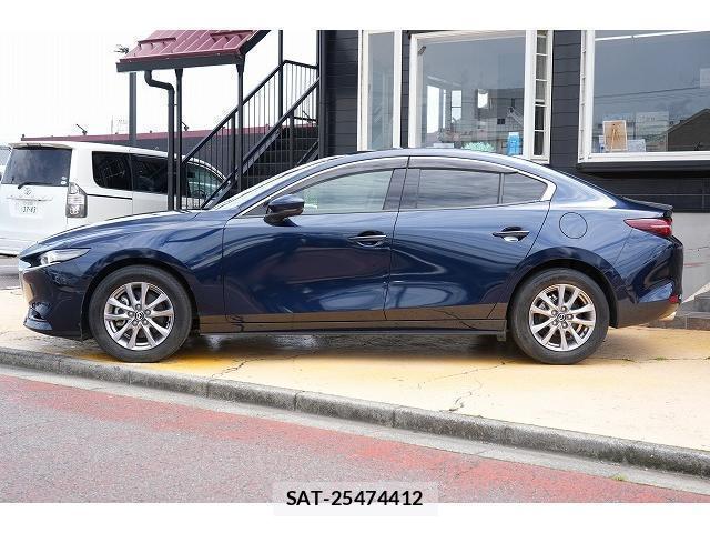 Mazda MAZDA3 2019-09 8010398-1