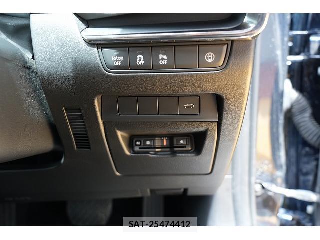 Mazda MAZDA3 2019-09 8010398-7