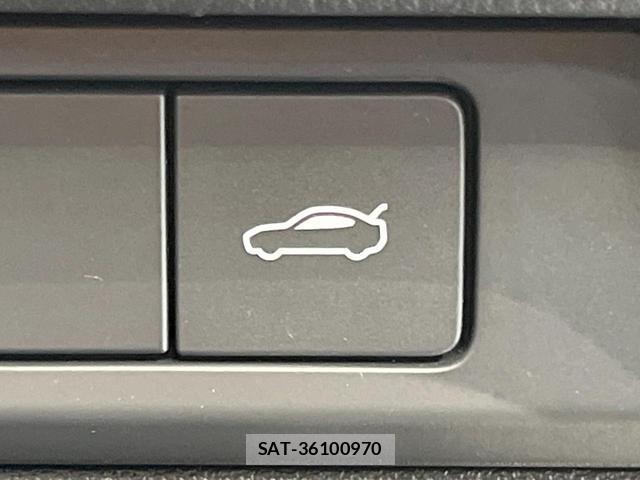Mazda MAZDA3 2019-08 8011096-5