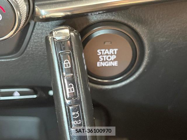 Mazda MAZDA3 2019-08 8011096-6