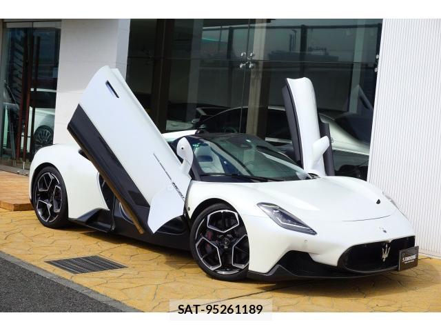 Maserati MC20 2023-10 8006782-8