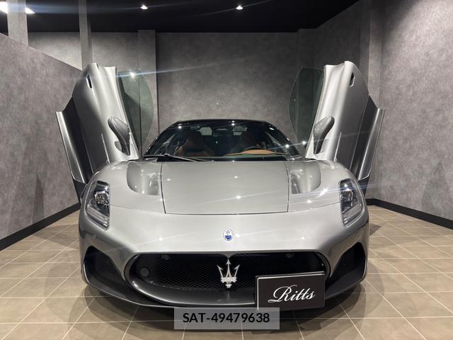 Maserati MC20 2023-11 8009752-3