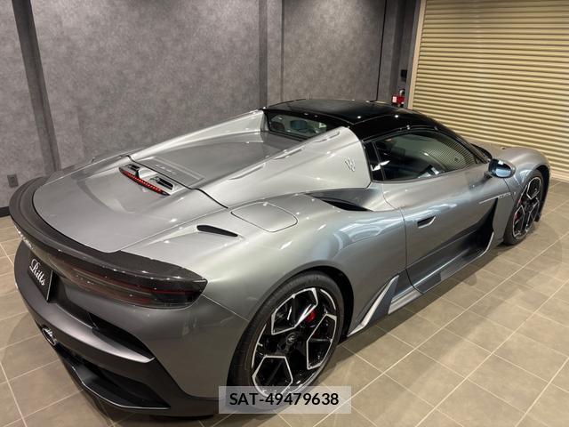 Maserati MC20 2023-11 8009752-6