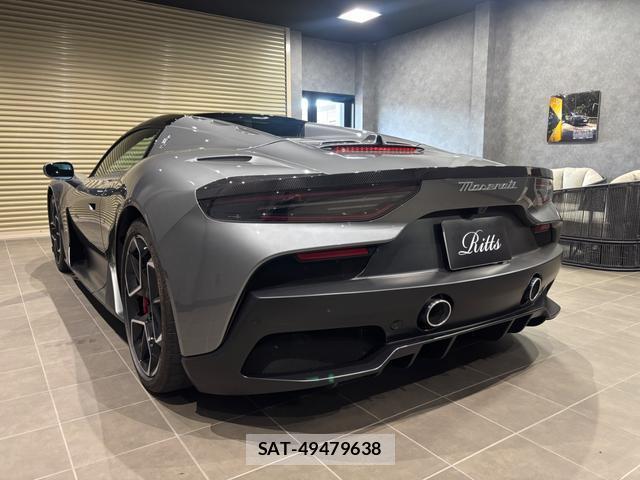 Maserati MC20 2023-11 8009752-7