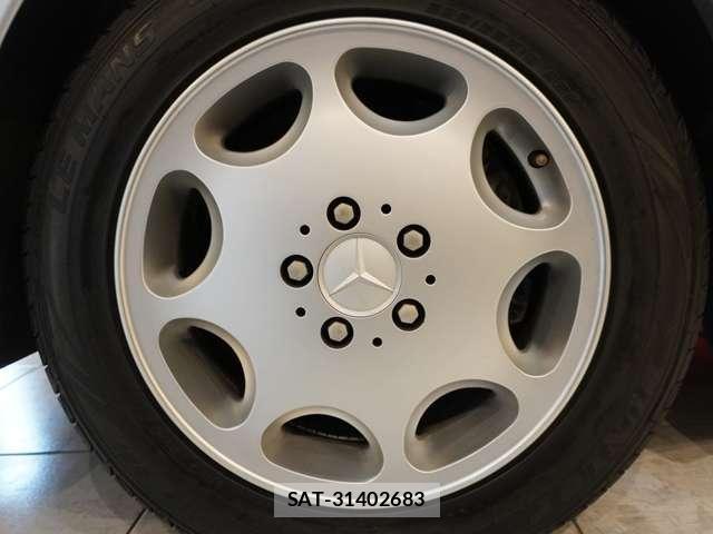 Mercedes Benz M-CLASS 1992-12 8011669-9