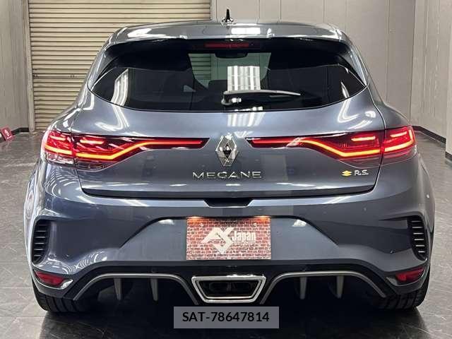Renault MEGANE 2021-07 8012620-8