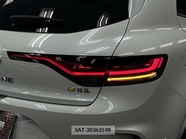 Renault MEGANE 2024-03 8012621-16